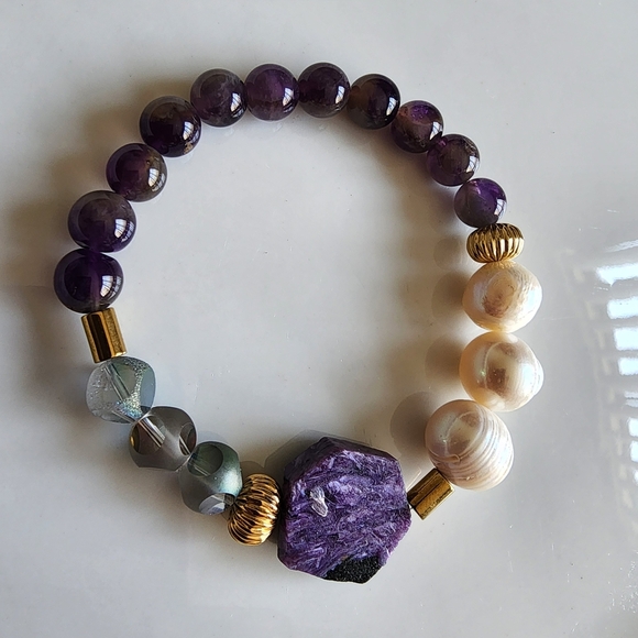 Amatist  and Gold Beaded Bracelet - Picture 5 of 5